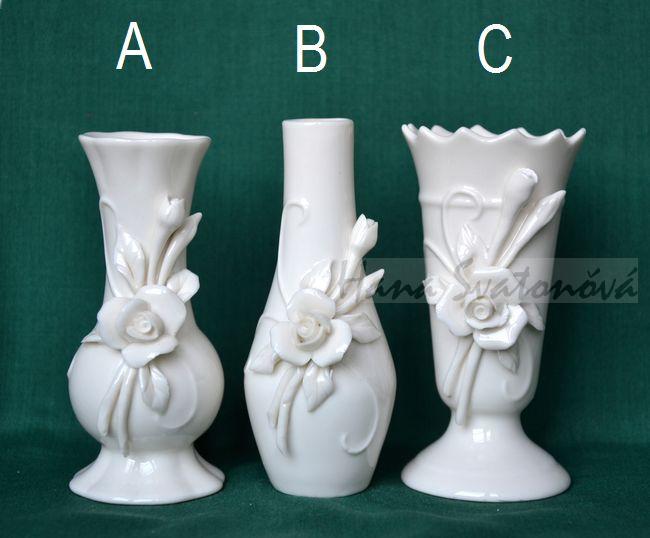 Vázička C s květinovým motivem, výška 10cm