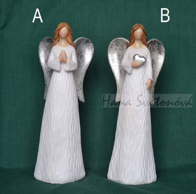 Anděl v bílých šatech se srdcem - výška 19cm