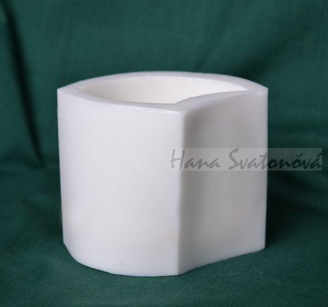 Segment 2, nízký rovný s ostrou hranou, výška 5cm