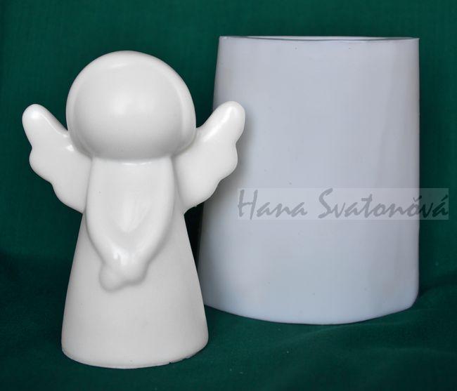 Andělíček široký zlatý - výška 9cm
